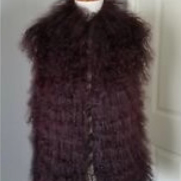 🔥BCBG MAXAZRIA RUNWAY Mongolian Fur Vest🔥 - Picture 5 of 8